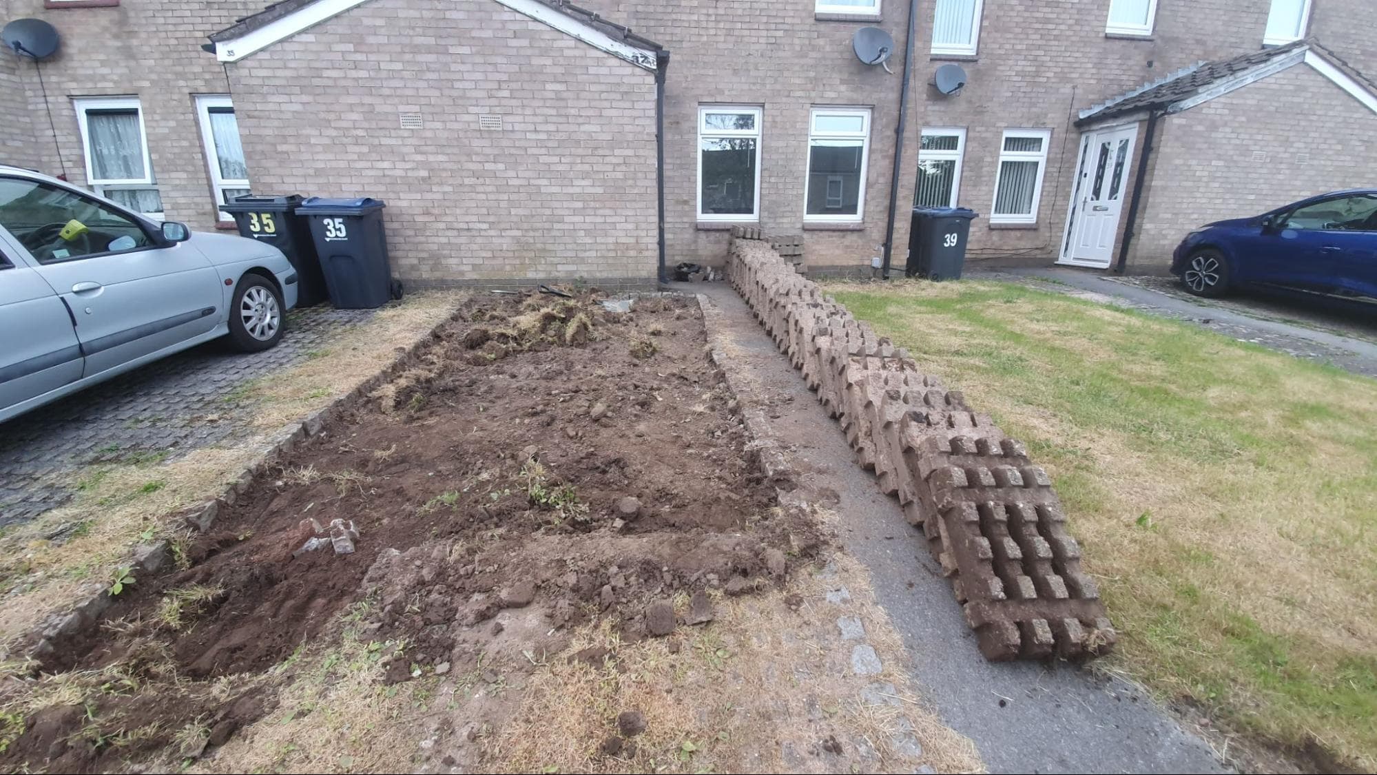 I gave those concrete grids away for free online and they were gratefully received by a man who needed something like that to build a driveway/jetty for launching his boat. 
